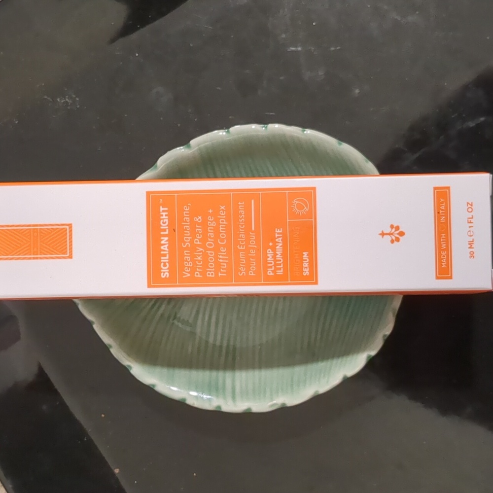 Plump & Illuminate Serum